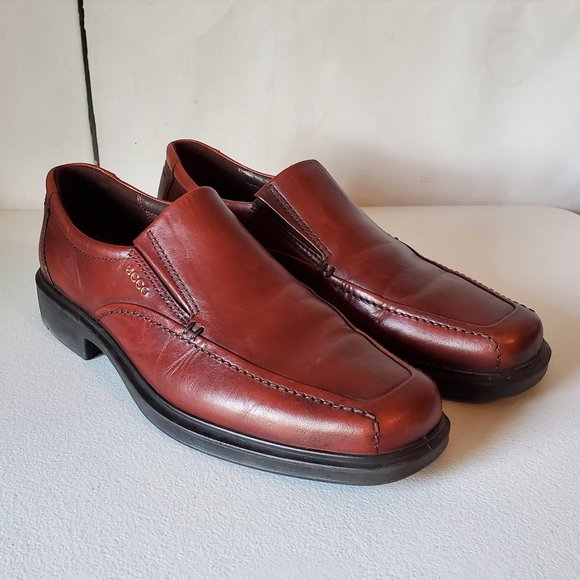 ecco jersey slip on